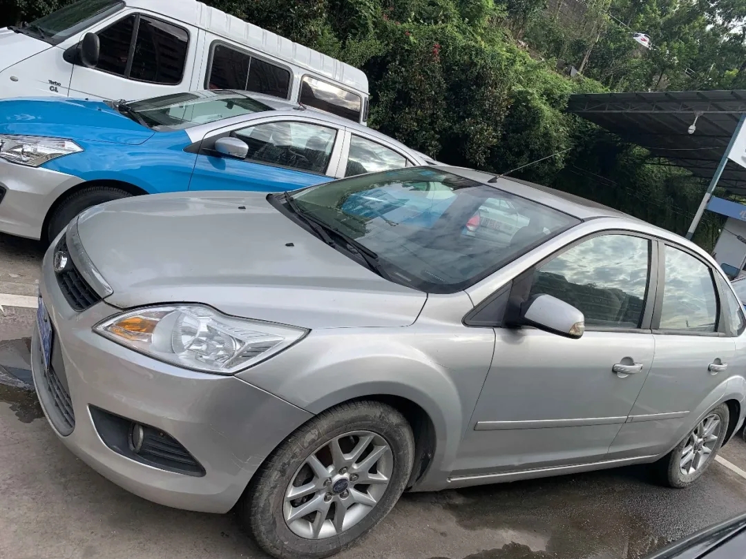 公開拍賣?？怂?、上海別克牌機(jī)動(dòng)車